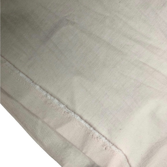 Levi’s Signature Mean Girls High Rise Shorts 14X4”Light Pink Cuffed Raw Hem - Picture 3 of 6